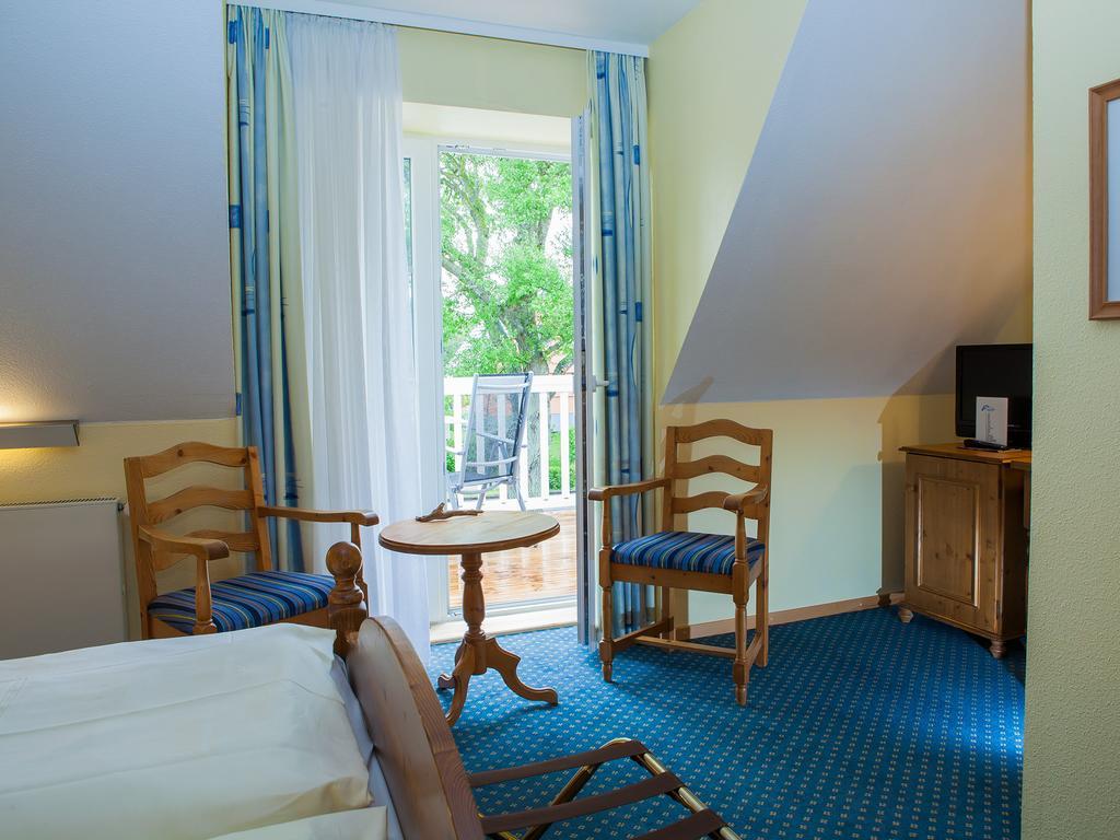 Haus Am Meer Hotel Ahrenshoop Eksteriør billede